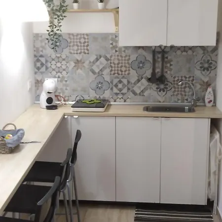 Apartment Mattia's House 2 *